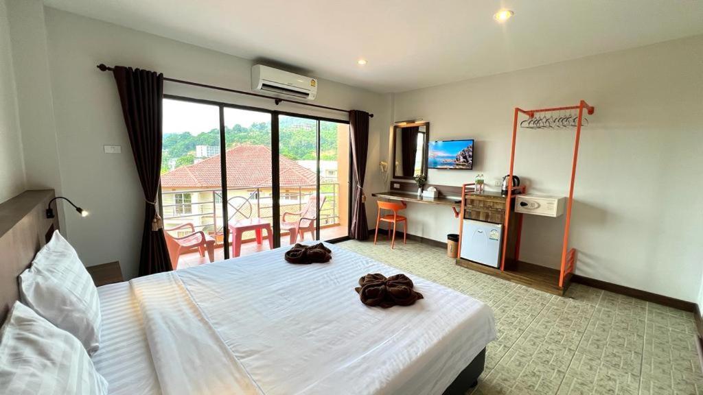 Hotel My Friend'S House Karon Exterior foto