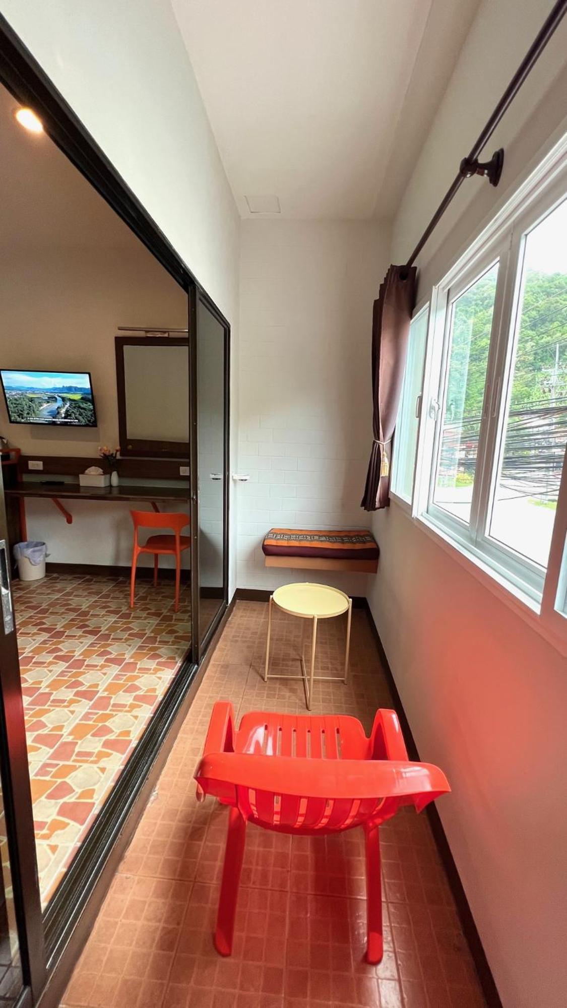 Hotel My Friend'S House Karon Exterior foto
